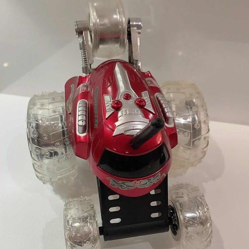Thunder Tumbler Toy Car, Remote Control Spinning Stunt Mini Truck